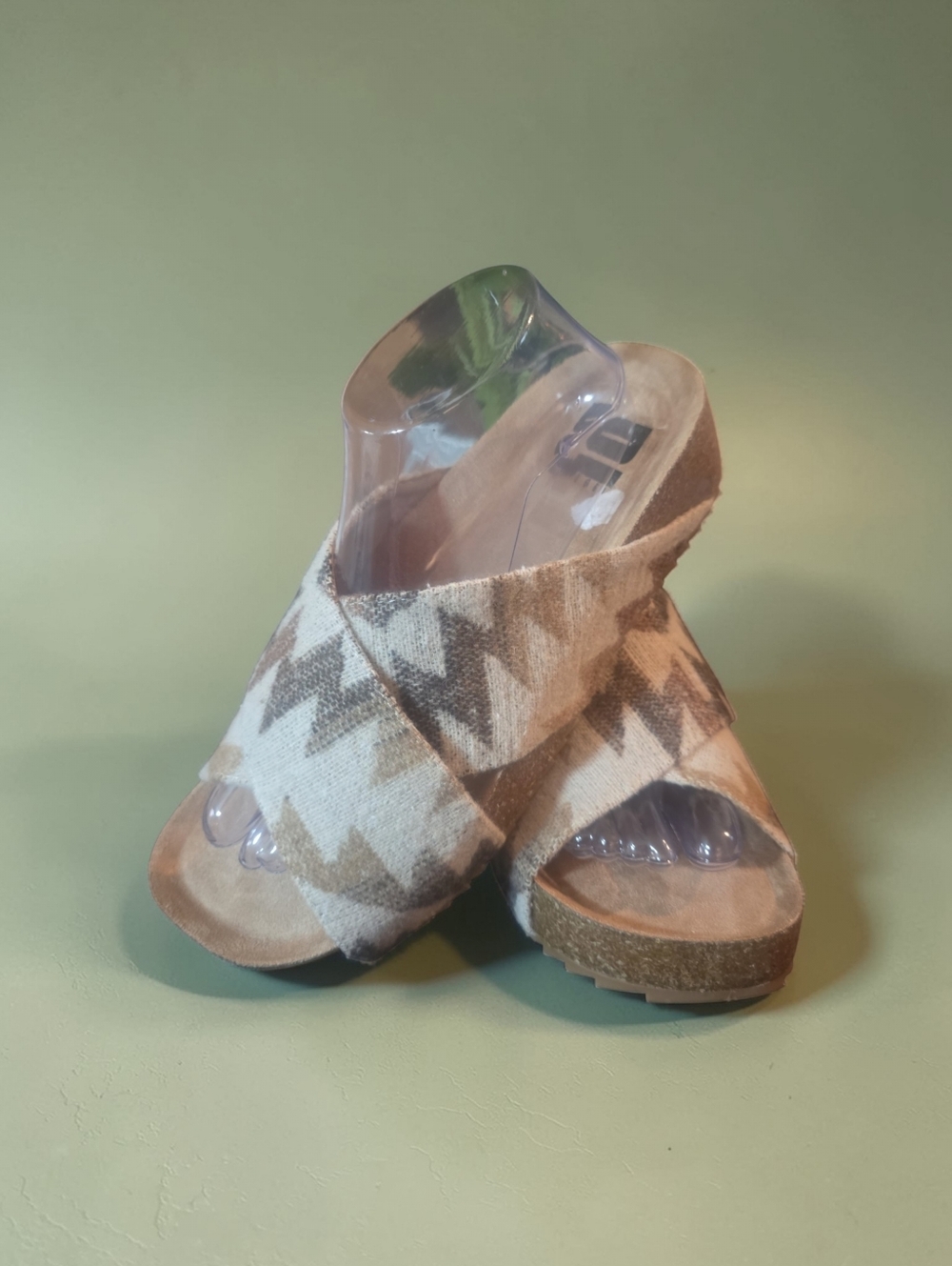 NWOT DIRTY LAUNDRY Woven Zigzag Platform Slide Sandals - Beige Taupe  SIZE 9.